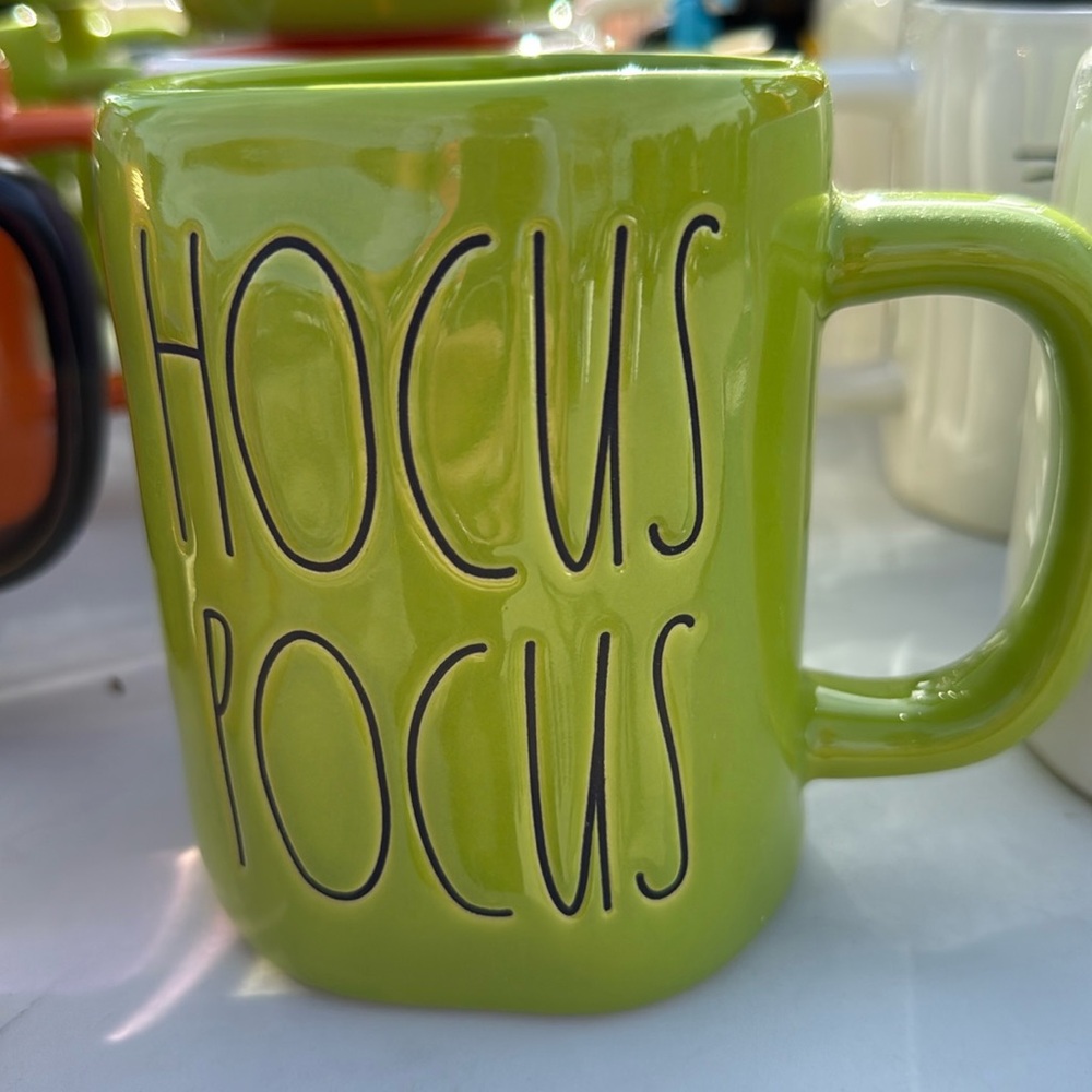 Rae Dunn HOCUS POCUS glossy green mug NWT